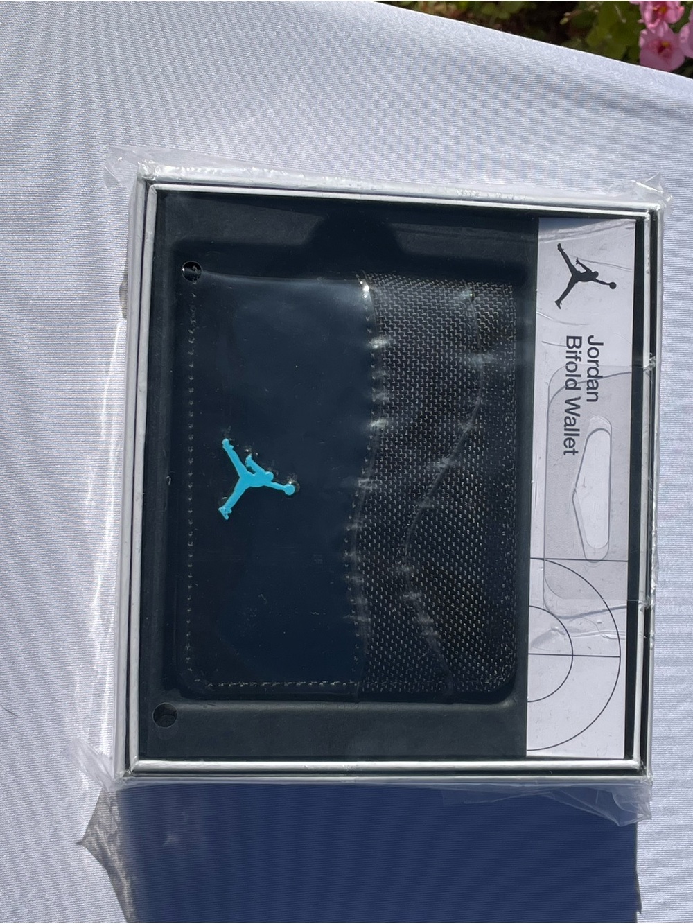 NIB Air Jordan Retro XI 11 Gamma Blue Bifold Wallet black Mens🔥🔥